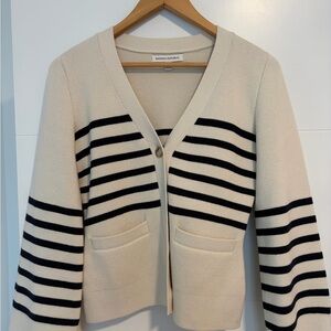 Banana Republic Women's Cream and Blue Striped Cardigan